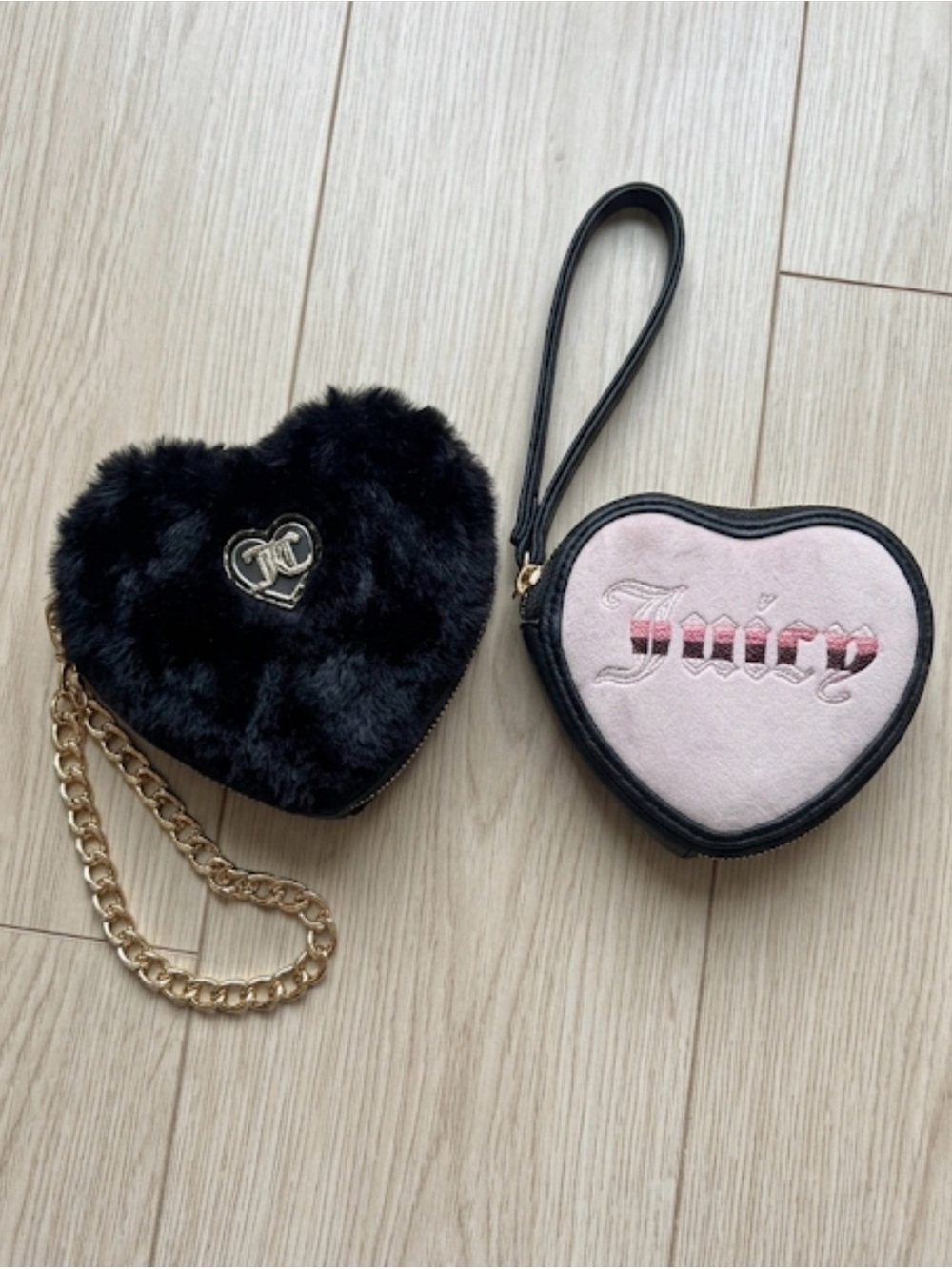 🎉FREE w/ $150 spend 🎉 Juicy Couture Black Faux Fur & Pink Heart Wristlet Set